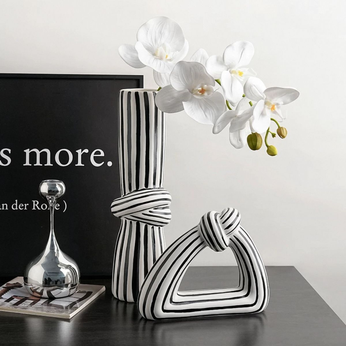 Bow Tie Decorative Vase Set